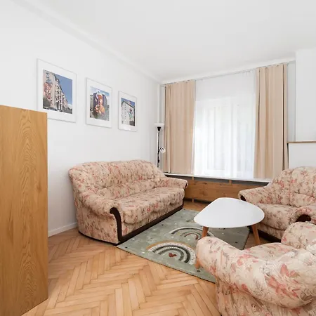 Manufaktura Cosy By Bookinghost Apartament